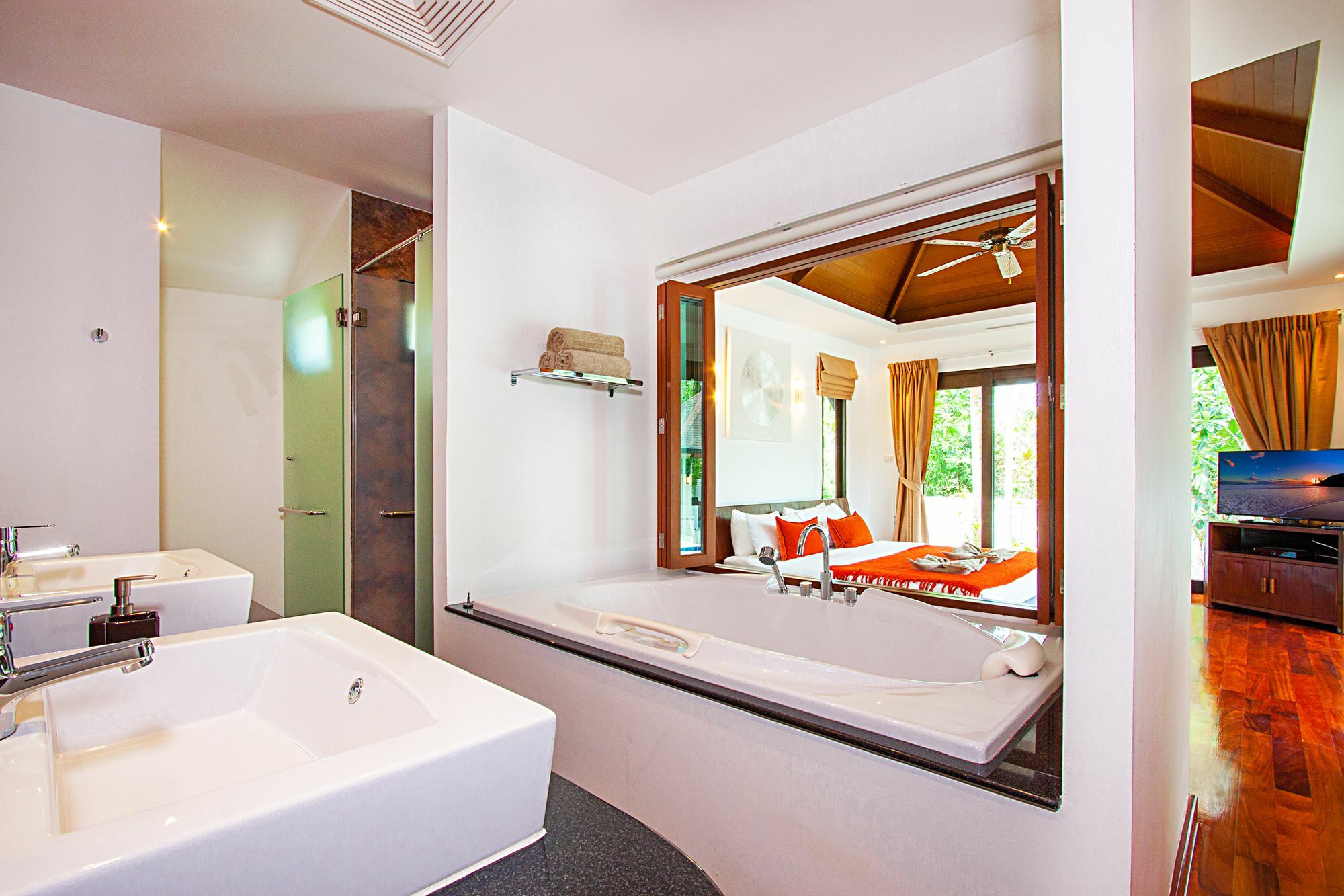 Rachana * Phuket
